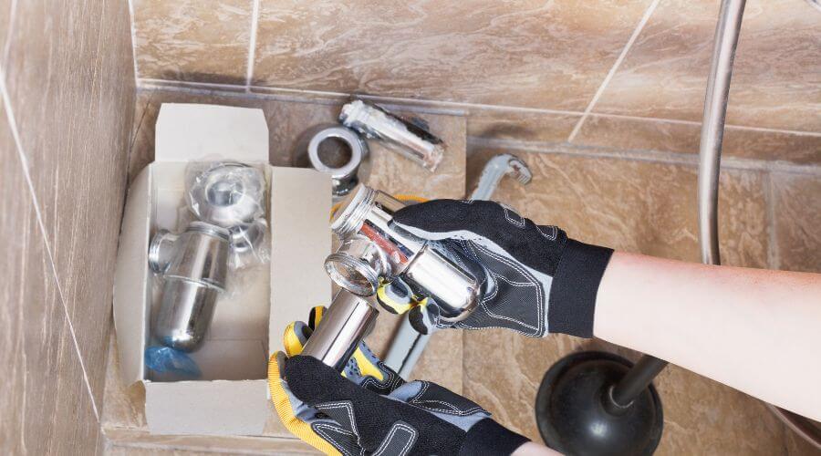 Professional gutter cleaning in Bat Cave, NC